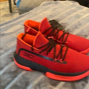 Brand new Stephen Curry tennis shoes